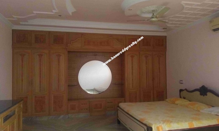 6 BHK Duplex House for Sale in Vilankurichi
