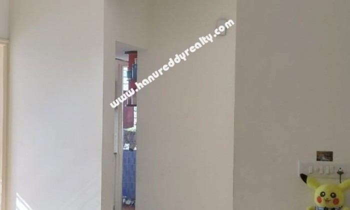 2 BHK Flat for Sale in Thalambur