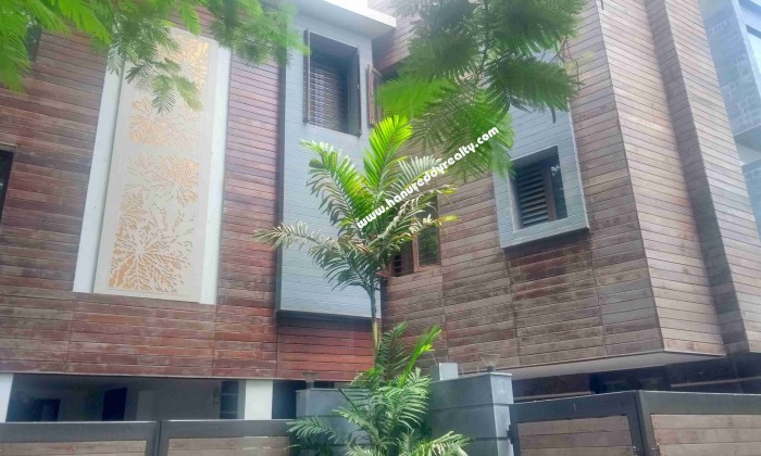 7 BHK Independent House for Sale in Adyar