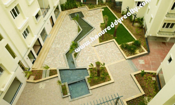 3 BHK Flat for Rent in Sholinganallur