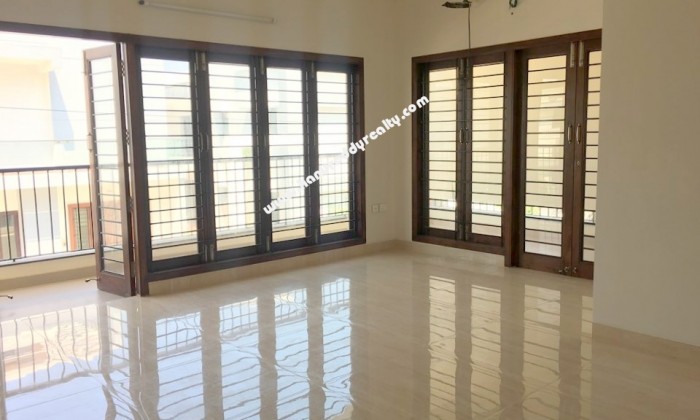 5 BHK Independent House for Sale in Neelankarai