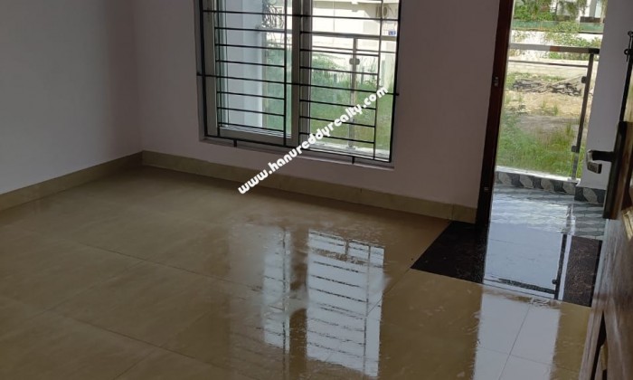 2 BHK Flat for Sale in Madipakkam