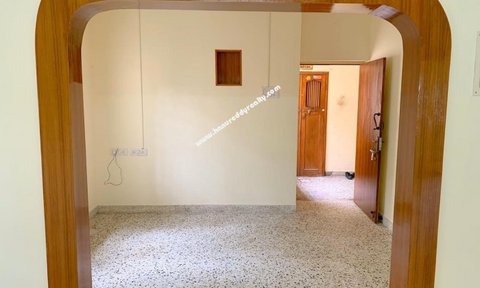 2 BHK Flat for Sale in Mandaveli