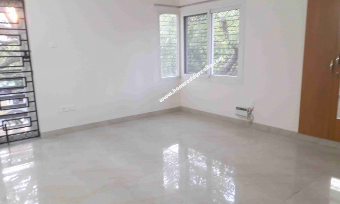 3 BHK Flat for Rent in Raja Annamalaipuram