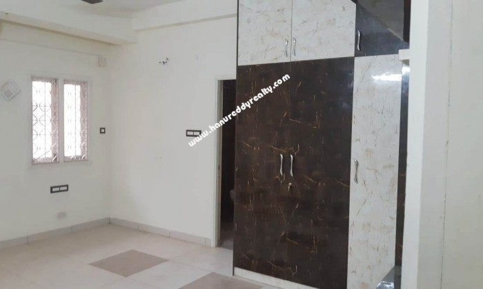 3 BHK Flat for Rent in Mahalingapuram