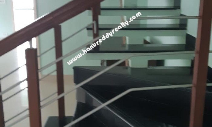 3 BHK Duplex Flat for Rent in Raja Annamalaipuram