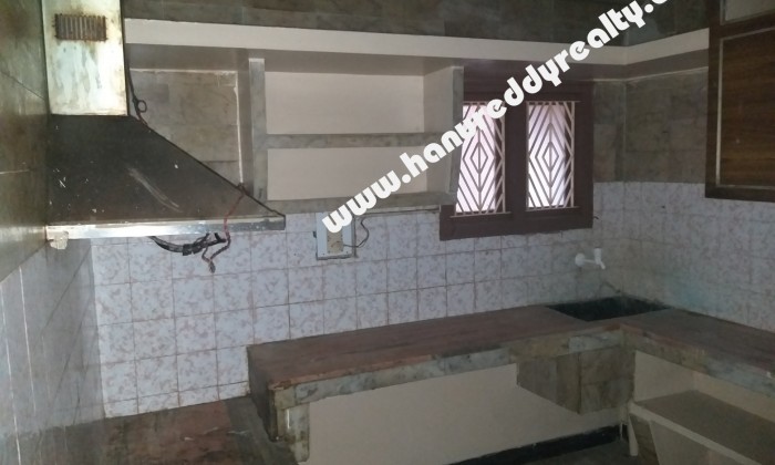 4 BHK Independent House for Rent in Kuppakonam Pudur