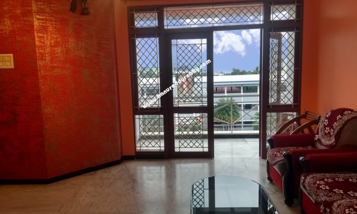 3 BHK Flat for Sale in Saibaba Colony