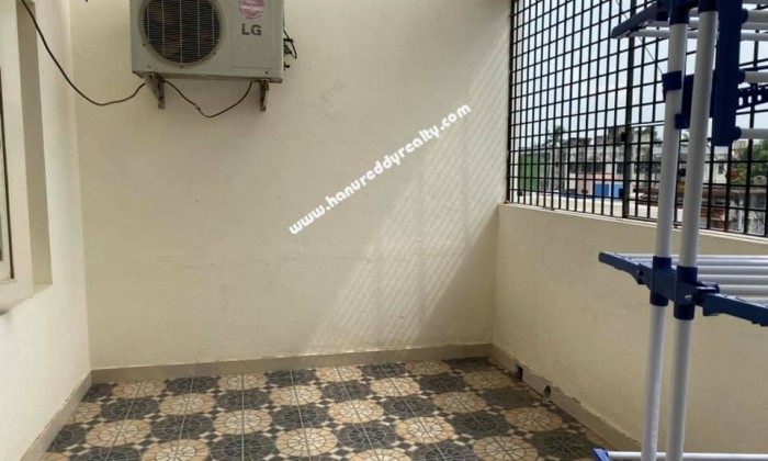 3 BHK Flat for Sale in Vadapalani