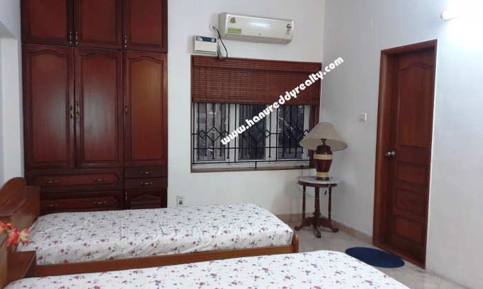 3 BHK Flat for Sale in Alwarpet