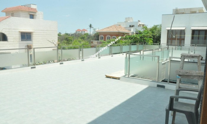 5 BHK Independent House for Rent in Palavakkam