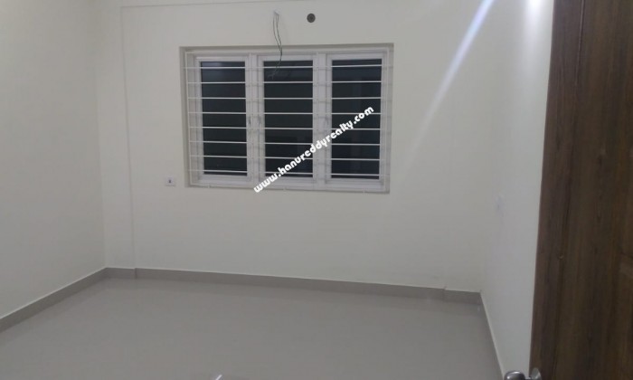 2 BHK Flat for Sale in Thoraipakkam