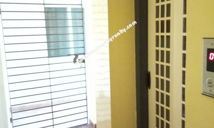 2 BHK Flat for Sale in Thoraipakkam
