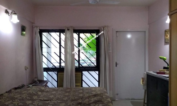 3 BHK Flat for Sale in Wanowarie