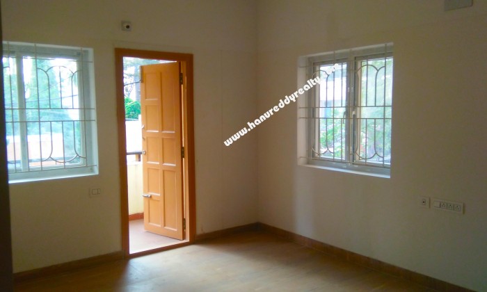 3 BHK Flat for Sale in Saibaba Colony