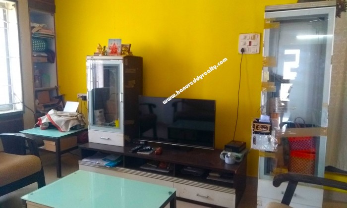 2 BHK Flat for Sale in Saibaba Colony