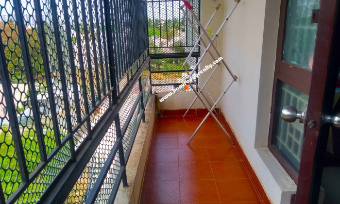 2 BHK Flat for Sale in Saibaba Colony