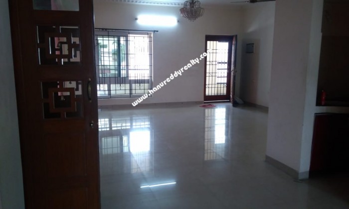 2 BHK Flat for Sale in Saibaba Colony