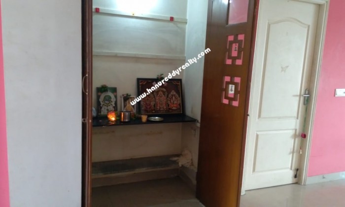 2 BHK Flat for Sale in Saibaba Colony