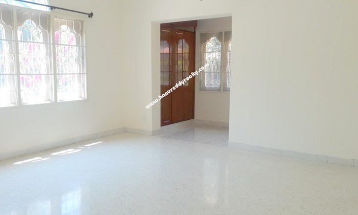 5 BHK Villa for Rent in Neelankarai