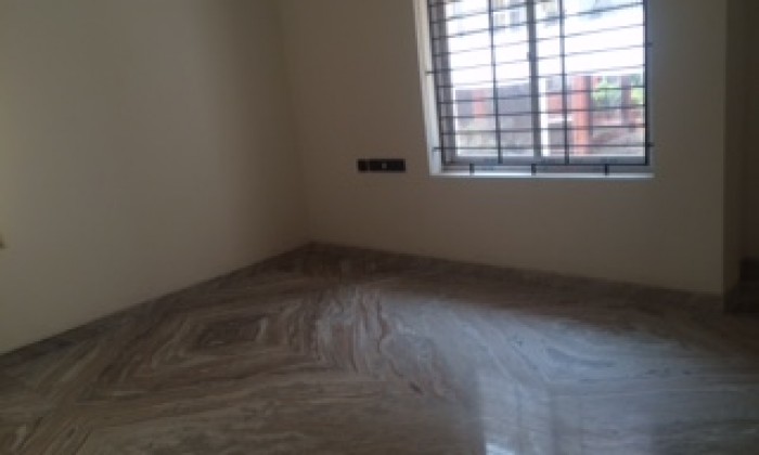 2 BHK Flat for Sale in Valasaravakkam
