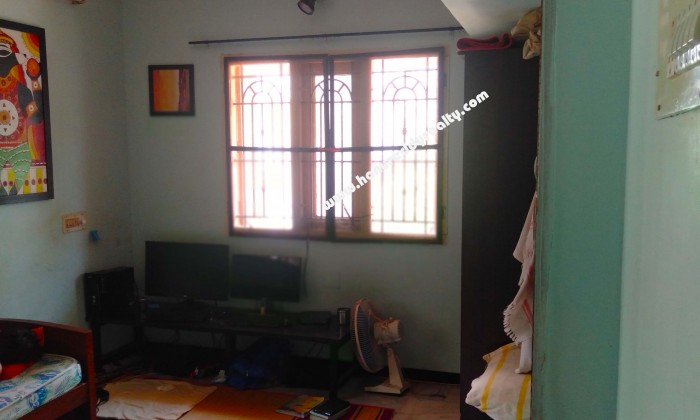 4 BHK Independent House for Sale in Meena Estate