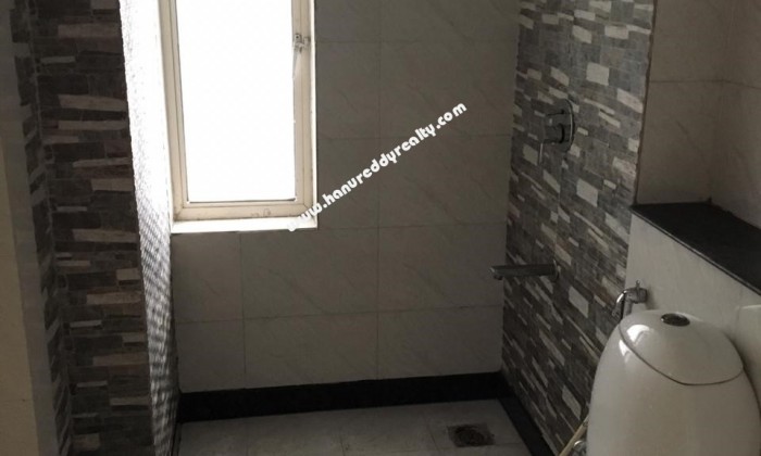 2 BHK Flat for Sale in Porur