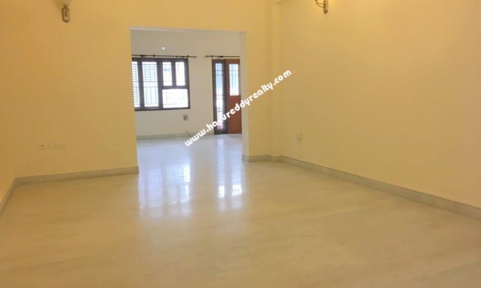 4 BHK Flat for Rent in Raja Annamalaipuram