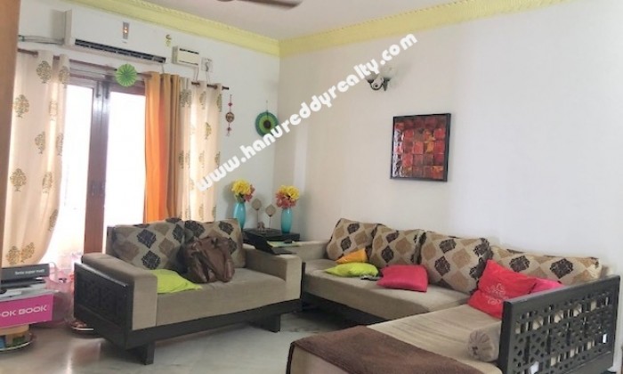 2 BHK Flat for Rent in Raja Annamalaipuram