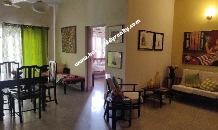 2 BHK Flat for Sale in Egmore