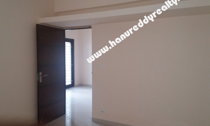 2 BHK Flat for Sale in Saibaba Colony