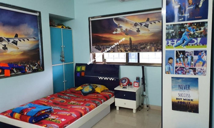 3 BHK Flat for Sale in Hadapsar