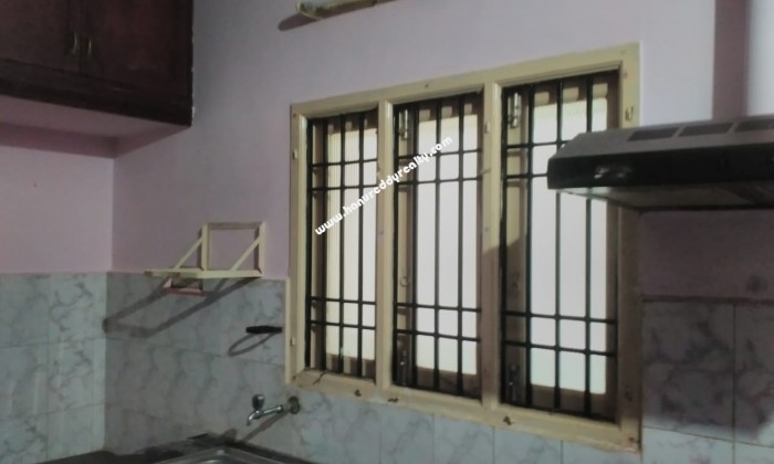 2 BHK Independent House for Rent in Medavakkam