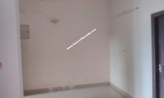 1 BHK Flat for Rent in Perumbakkam