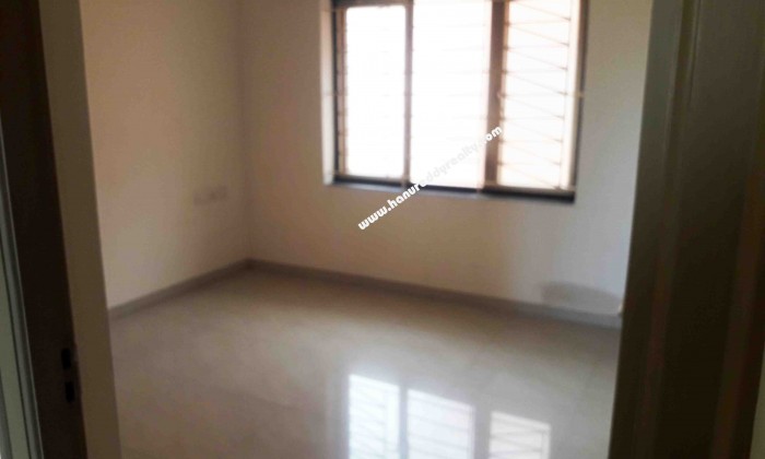 3 BHK Flat for Sale in Avinashi Road