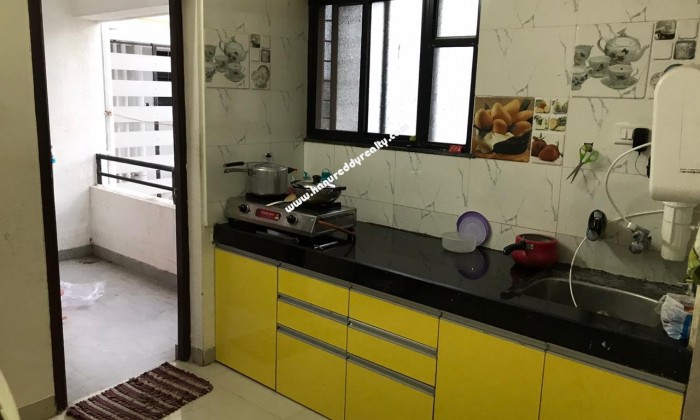 2 BHK Flat for Rent in Hadapsar