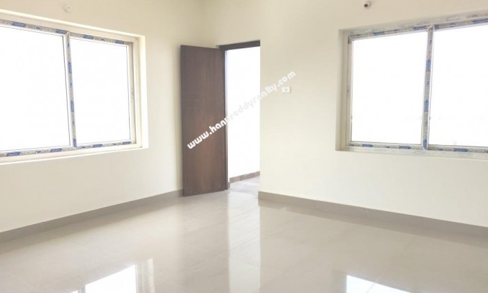 4 BHK Flat for Sale in Kondapur