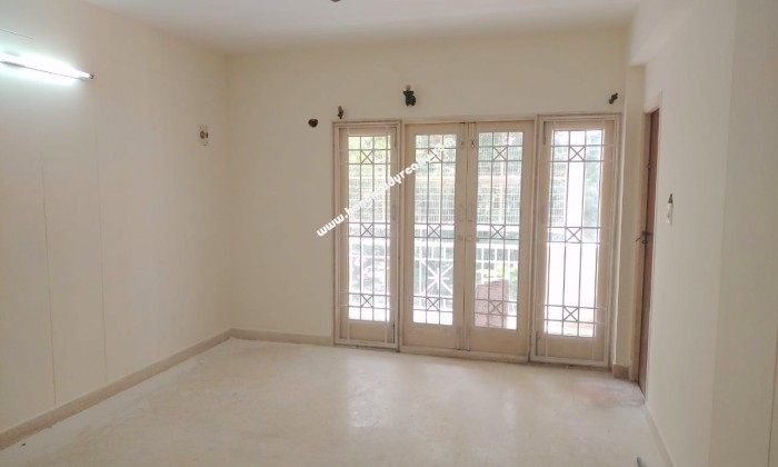 3 BHK Flat for Rent in Abiramapuram