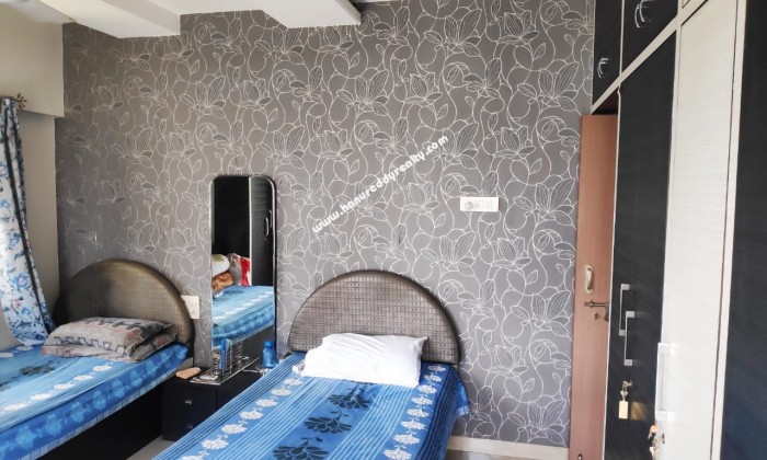 2 BHK Flat for Sale in Mohamad Wadi