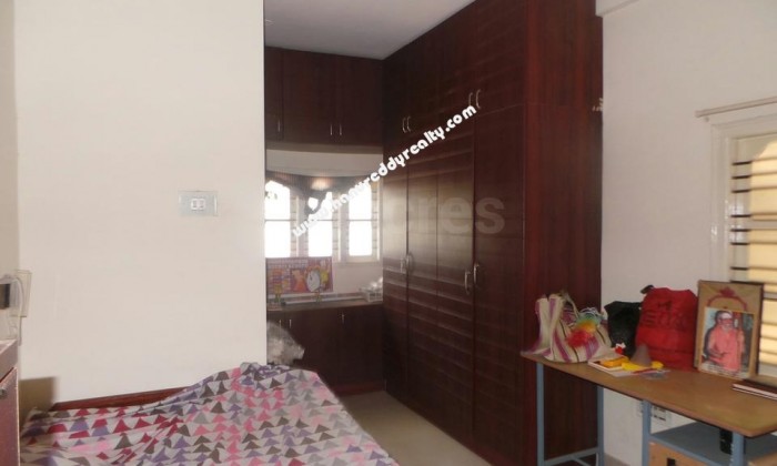 7 BHK Independent House for Sale in Nandinilayout