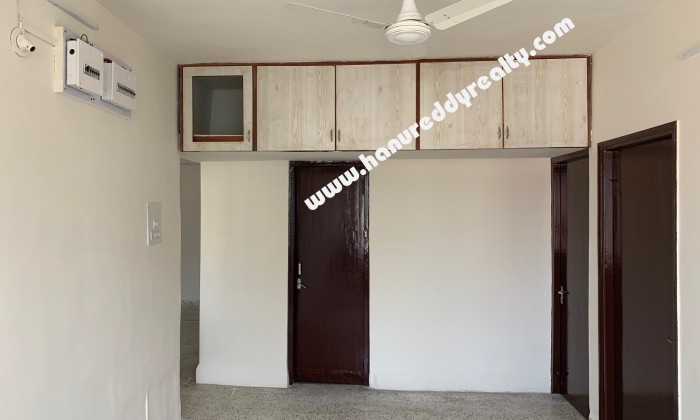 2 BHK Flat for Sale in Koregaon Park
