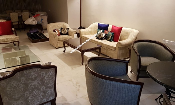 3 BHK Flat for Rent in Boat Club Road