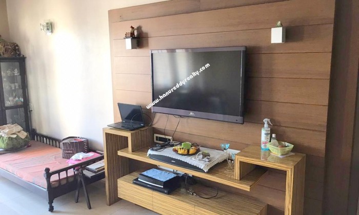 3 BHK Flat for Sale in Satara Road