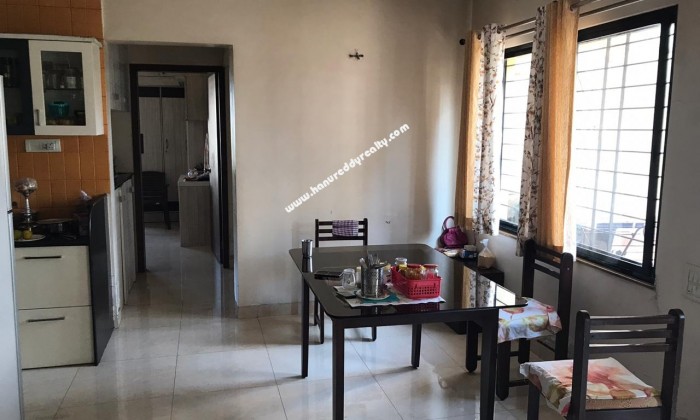 3 BHK Flat for Sale in Satara Road