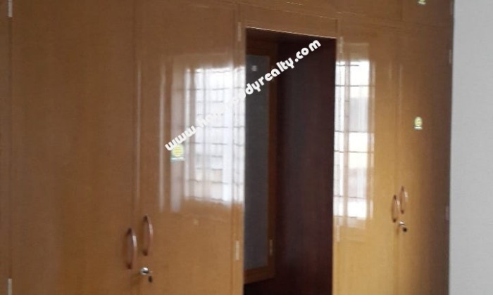 3 BHK Flat for Sale in Semmencherry