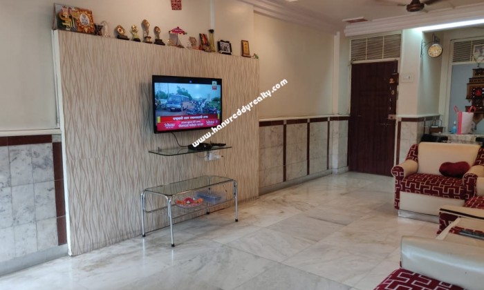 2 BHK Flat for Sale in Camp