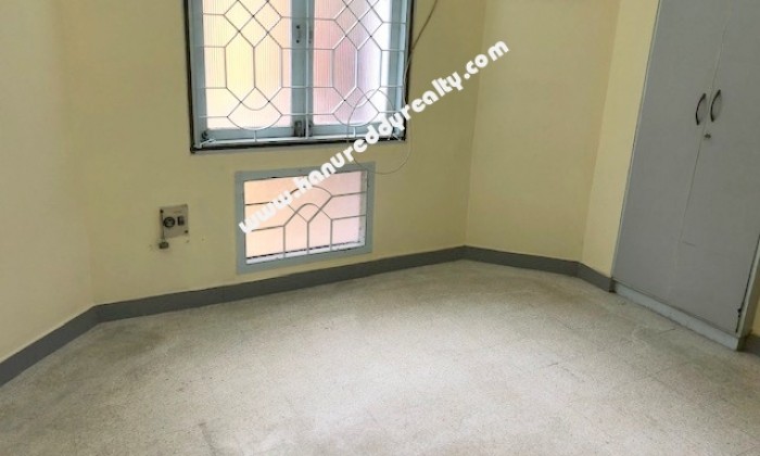 2 BHK Flat for Sale in Anna Nagar