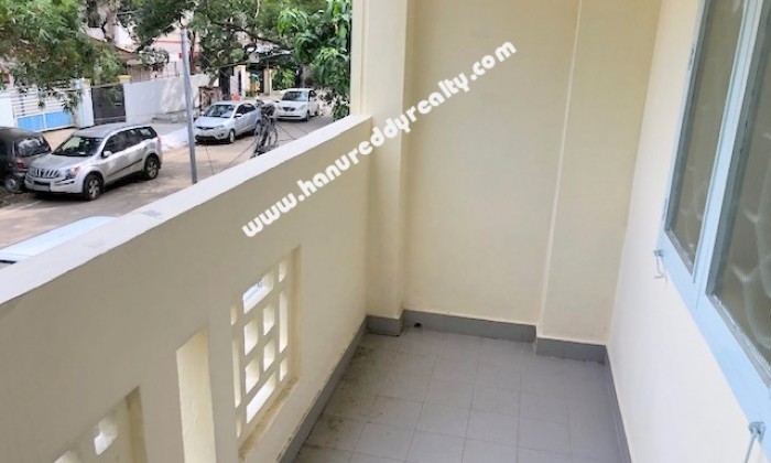 2 BHK Flat for Sale in Anna Nagar