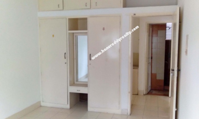 2 BHK Flat for Rent in Race Course
