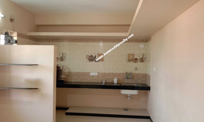 2 BHK Flat for Sale in Tatabad